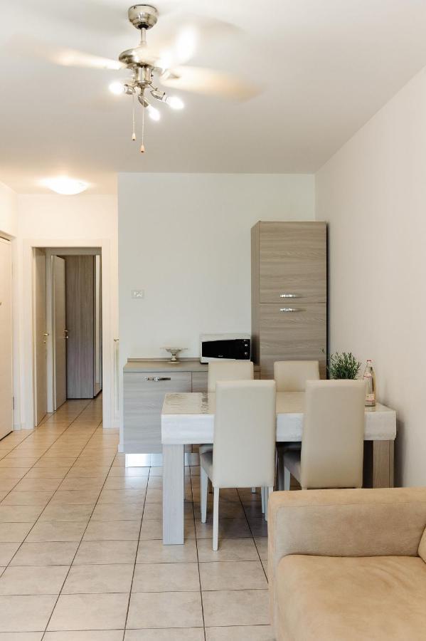 Appartamento Afrodite Desenzano del Garda Extérieur photo